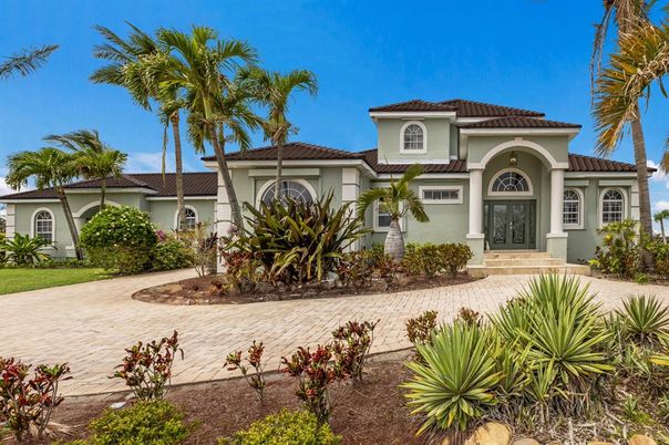 Backyard, Exterior, Facade, Mediterranean