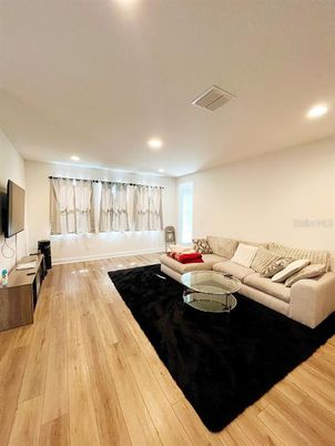Interior, Living room, Recessed Lighting, Wood Texture Flooring