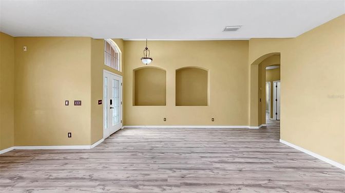 Empty room, Interior, Pendant Lights, Wood Texture Flooring