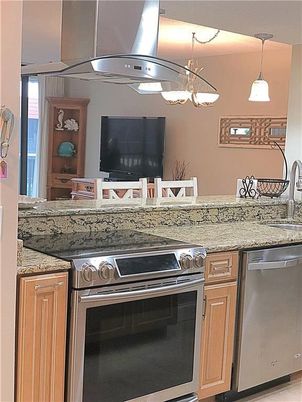 Interior, Kitchen, Pendant Lights, Stainless Steel Appliances