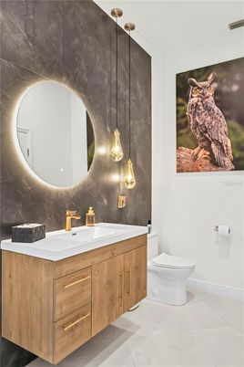 Bathroom, Interior, Pendant Lights