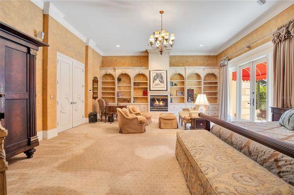 Chandelier, Fireplace, Interior, Living room, Recessed Lighting