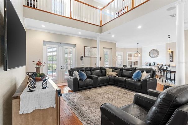 Dining room, Interior, Living room, Pendant Lights, Recessed Lighting, Wood Texture Flooring