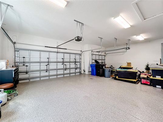Garage, Interior