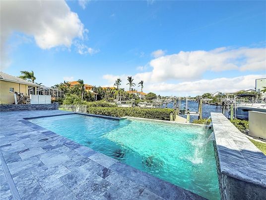 Exterior, Pool, Water