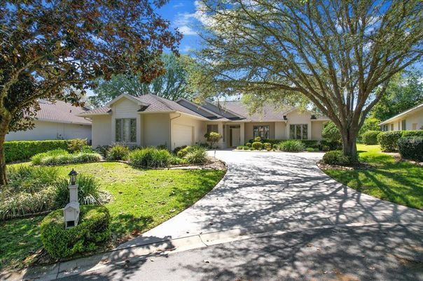 Backyard, Exterior, Facade, Ranch