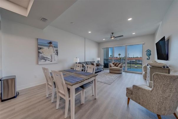 Dining room, Interior, Living room, Recessed Lighting, Wood Texture Flooring