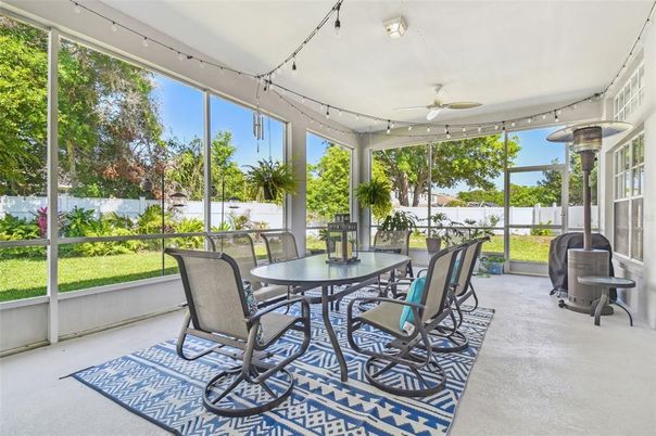 Dining room, Interior, Sun Room