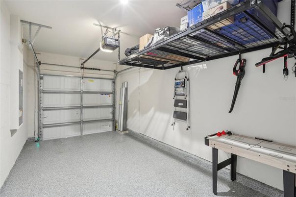 Garage, Interior