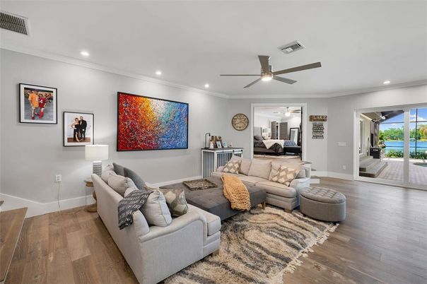 Interior, Living room, Recessed Lighting, Wood Texture Flooring