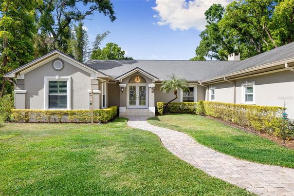 Backyard, Exterior, Facade, Ranch