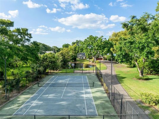 Exterior, Tennis Courts
