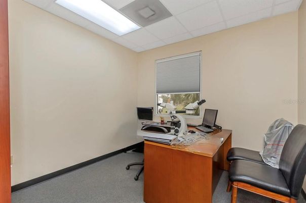 Home Office, Interior