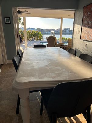 Dining room, Interior, Water