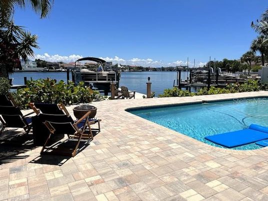 Exterior, Lake, Pool, Water