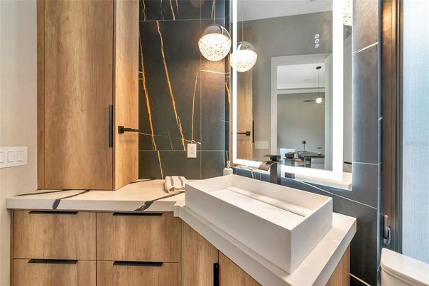 Bathroom, Interior, Pendant Lights