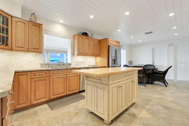Interior, Kitchen, Recessed Lighting