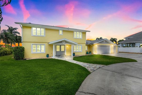 Attached, Backyard, Exterior, Facade, Split Level