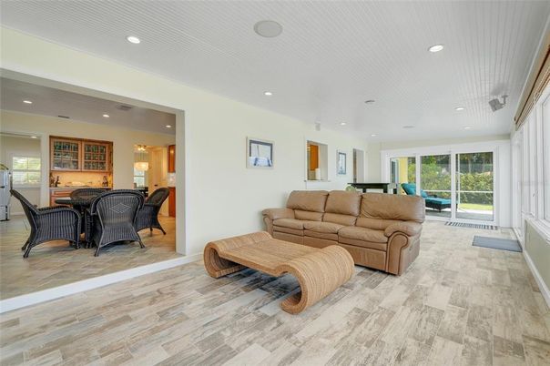 Interior, Living room, Recessed Lighting, Wood Texture Flooring