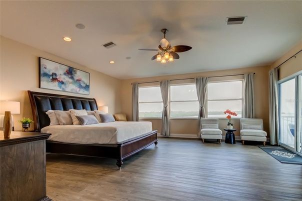 Bedroom, Interior, Recessed Lighting, Water, Wood Texture Flooring