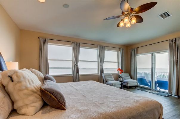 Bedroom, Interior, Water, Wood Texture Flooring