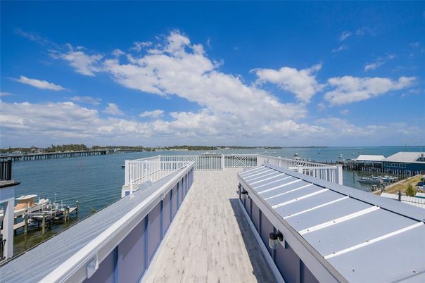Exterior, Lake, Water