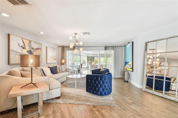Interior, Living room, Pendant Lights, Recessed Lighting, Wood Texture Flooring