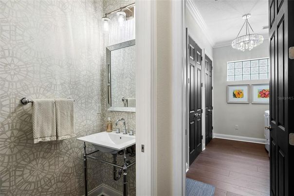 Bathroom, Interior, Pendant Lights, Wood Texture Flooring