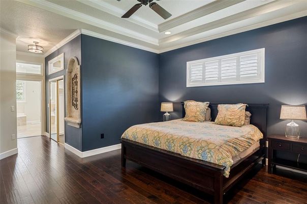 Bedroom, Interior, Recessed Lighting, Wood Texture Flooring