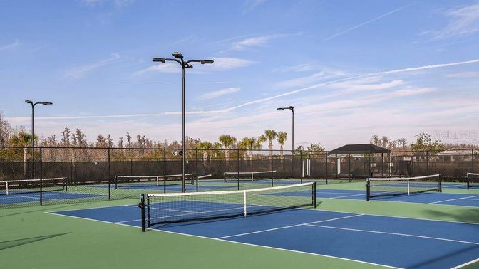 Exterior, Tennis Courts