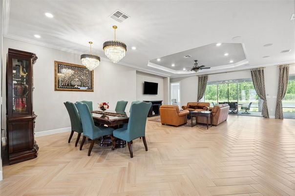 Chandelier, Dining room, Interior, Living room, Recessed Lighting, Wood Texture Flooring