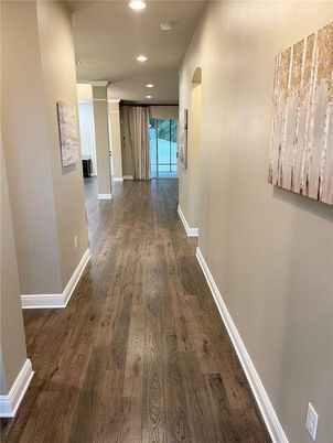 Interior, Recessed Lighting, Wood Texture Flooring