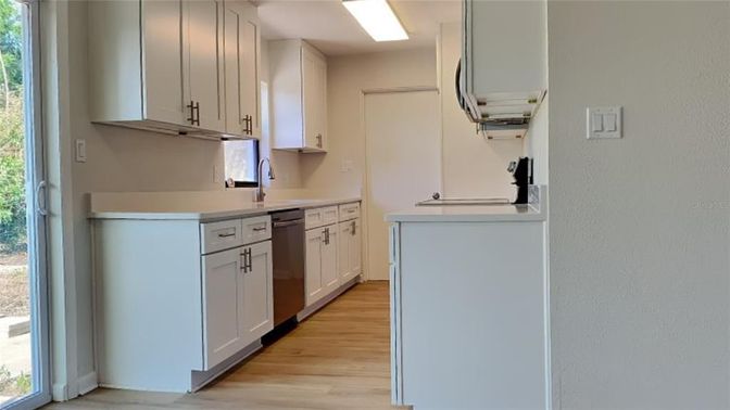 Interior, Kitchen, Wood Texture Flooring
