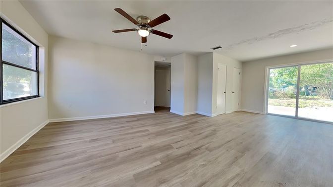 Empty room, Interior, Recessed Lighting, Wood Texture Flooring