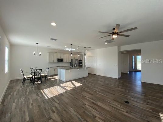 Dining room, Interior, Kitchen, Pendant Lights, Recessed Lighting, Wood Texture Flooring