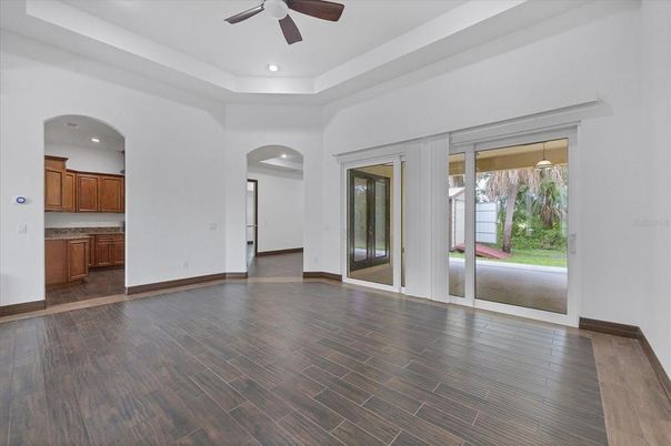 Empty room, Interior, Recessed Lighting, Wood Texture Flooring