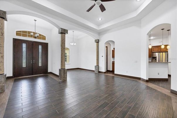 Interior, Pendant Lights, Recessed Lighting, Wood Texture Flooring