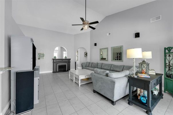 Fireplace, Interior, Living room