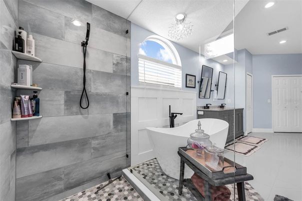 Bathroom, Free Standing Baths, Glass Shower, Interior, Recessed Lighting