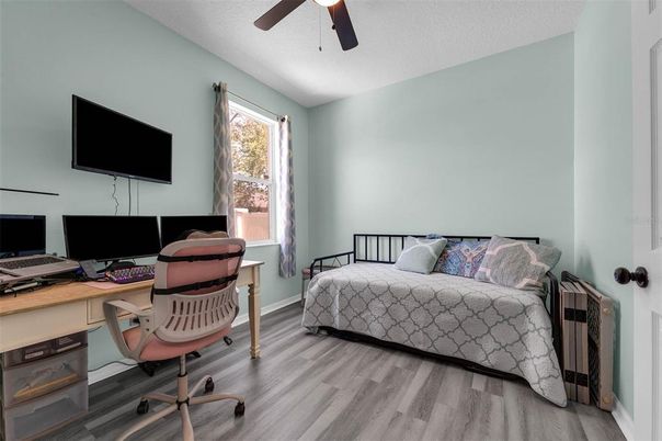 Bedroom, Home Office, Interior, Wood Texture Flooring