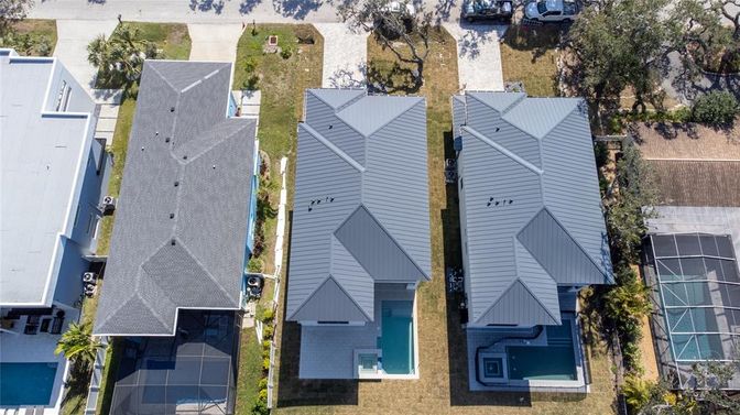 Exterior, Drone