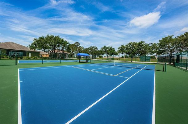 Exterior, Tennis Courts