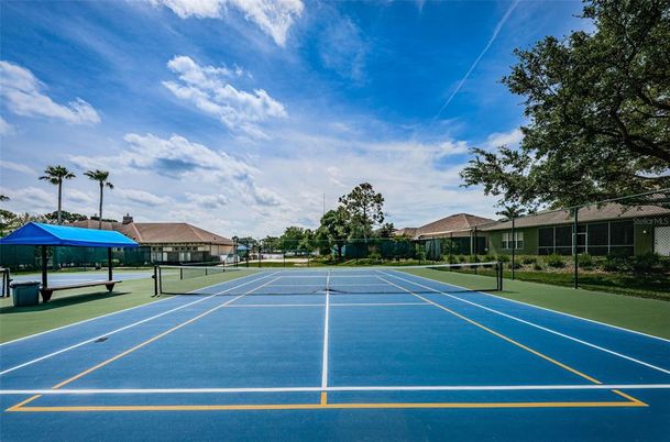 Exterior, Tennis Courts