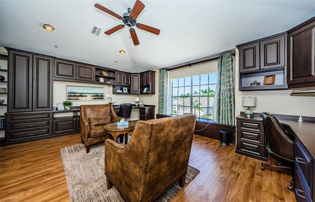 Home Office, Interior, Recessed Lighting, Wood Texture Flooring
