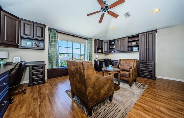 Home Office, Interior, Recessed Lighting, Wood Texture Flooring