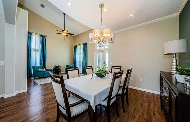 Chandelier, Dining room, Interior, Recessed Lighting, Wood Texture Flooring