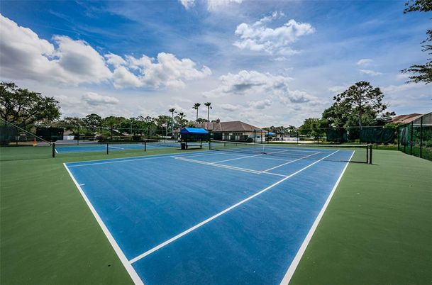 Exterior, Tennis Courts