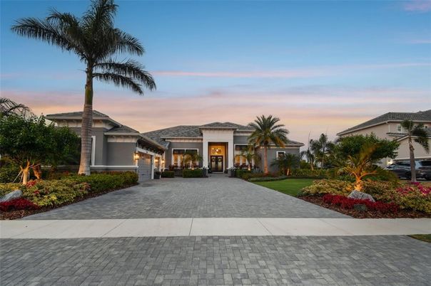Backyard, Exterior, Facade, Mediterranean