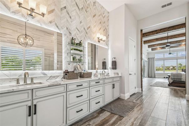 Bathroom, Bedroom, Dual Sink Vanities, Interior, Pendant Lights, Wood Texture Flooring