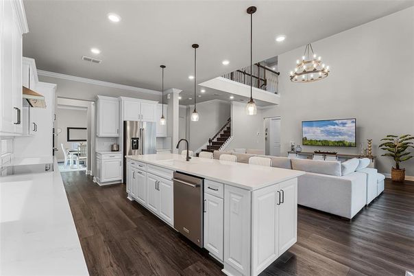 Chandelier, Interior, Kitchen, Living room, Pendant Lights, Recessed Lighting, Stainless Steel Appliances, Wood Texture Flooring